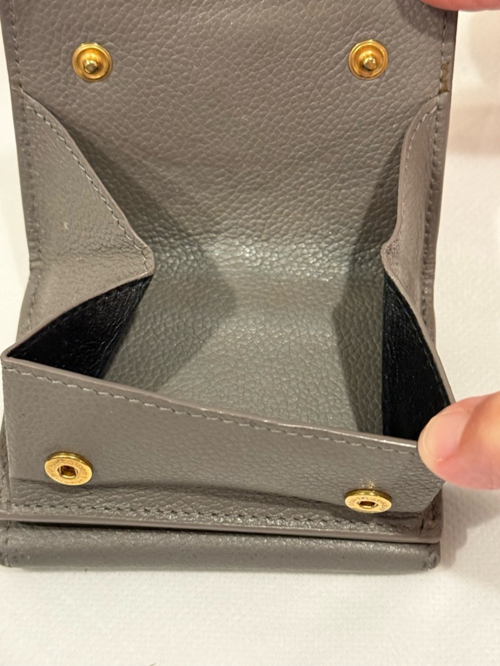 Breathtaking Saint Laurent (YSL) Cassandre Origami Tiny Wallet(Full Inclusion) - Picture 6 of 10